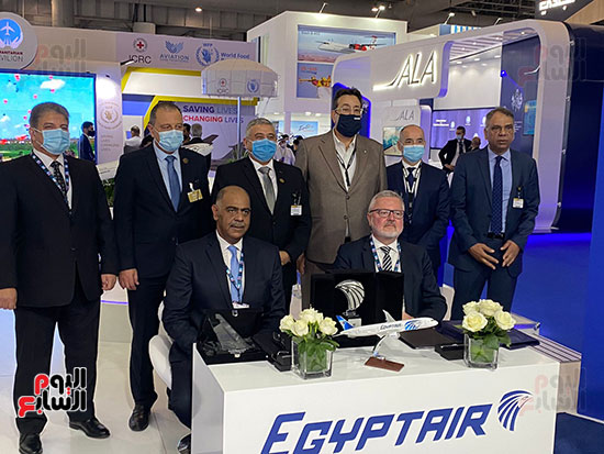 جانب من توقيع البرتوكول (2)