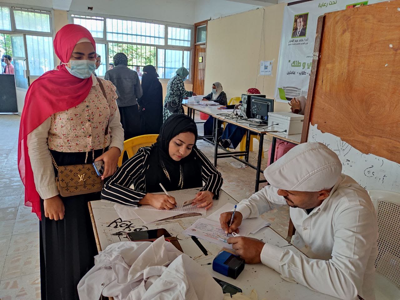 جامعة المنيا تبدأ تطعيم