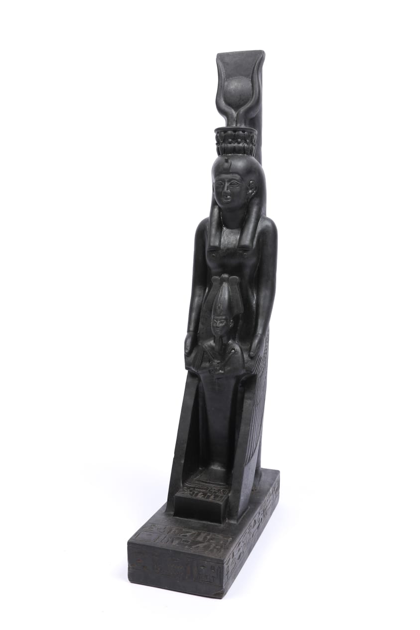 مجسمات فرعونية