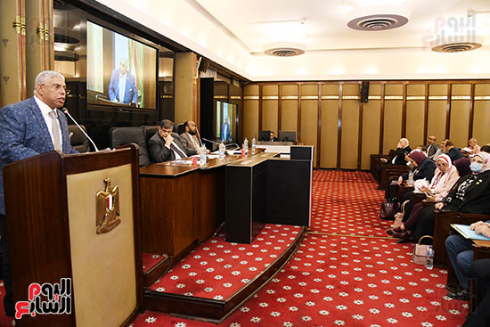أجتماع لجنة الصحة بمجلس النواب برئاسة الدكتور أشرف حاتم  (1)