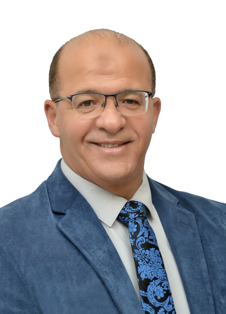 الدكتور إبراهيم فتحى