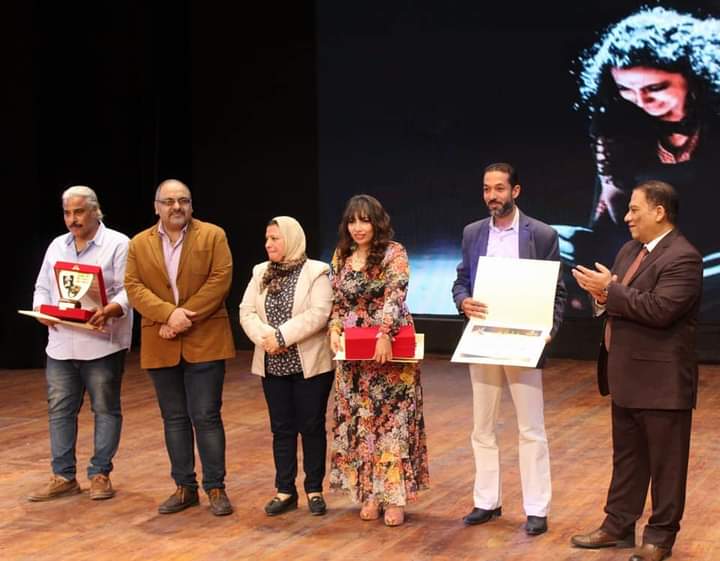 تكريم صناع التغريبة بنت الزناتى (2)