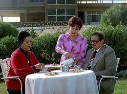 لا تسألنى من أنا 5