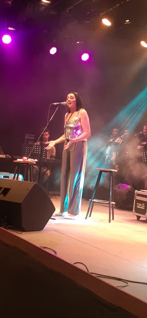 سمية درويش تحيي حفل غنائي في ساقية الصاوي وتغنى لأم كلثوم (3)
