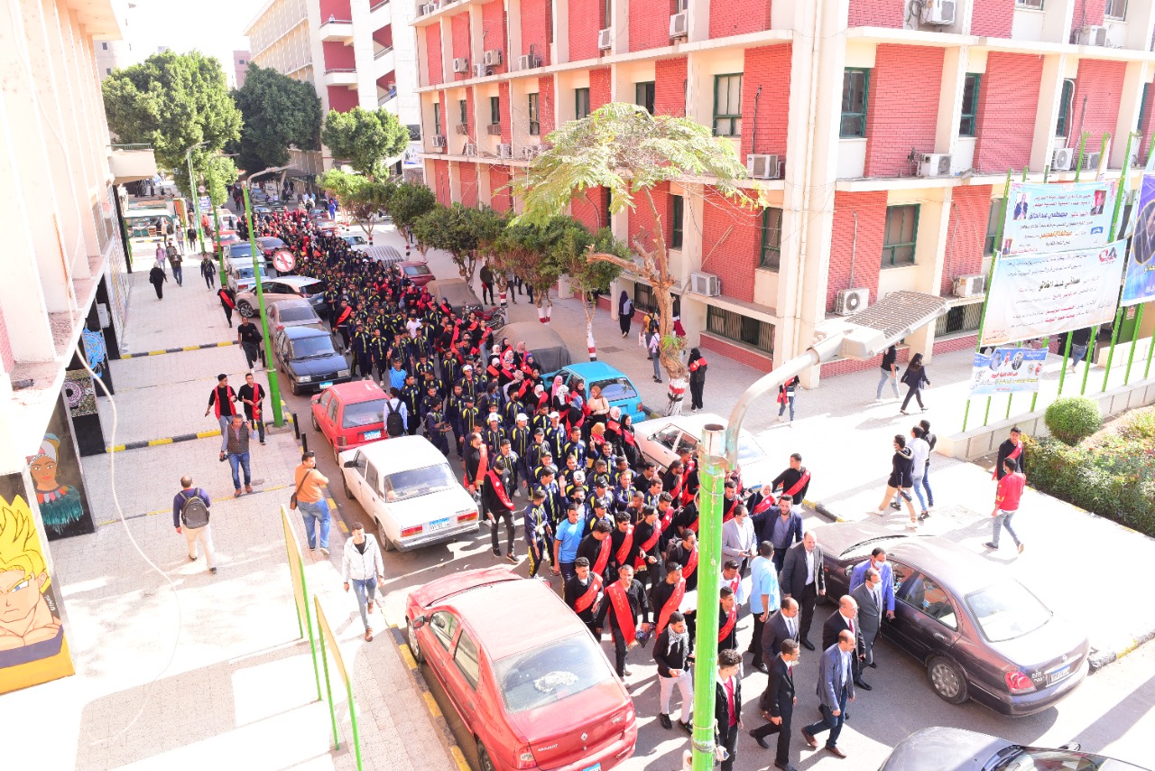 طلاب من أجل مصر بجامعة سوهاج تحتفل ببدء كرنفال الانتخابات  (4)
