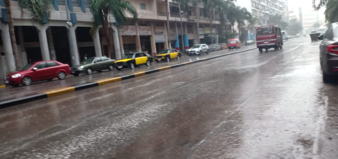  أمطار غزيرة تضرب محافظة الإسكندرية (1)