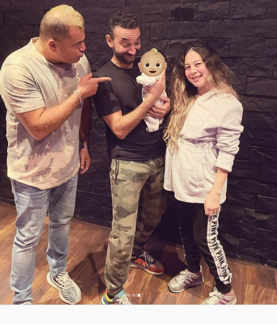 اسرة نادر حمدى وعمرودياب