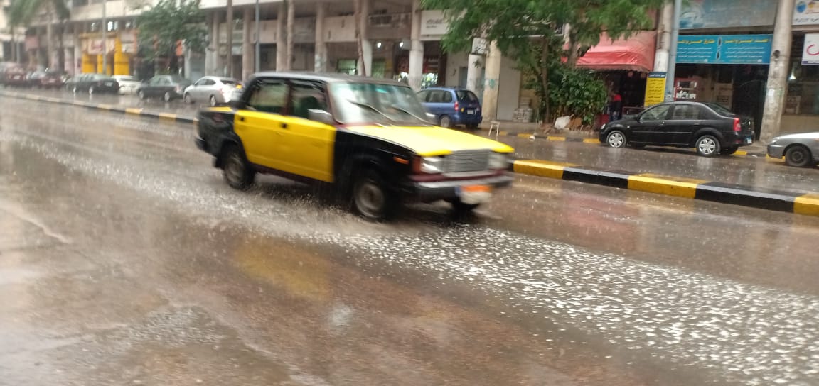  أمطار غزيرة تضرب محافظة الإسكندرية (2)