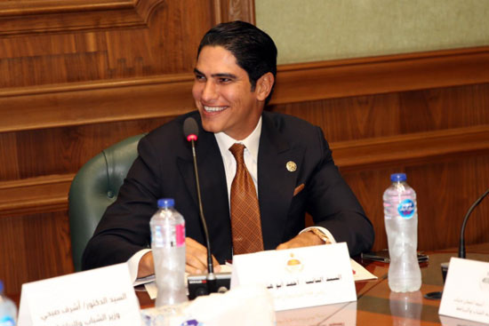 النائب أحمد أبو هشيمة رئيس لجنة الشباب والرياضة بمجلس الشيوخ (8)