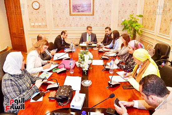 اجتماع لجنة حقوق الانسان برئاسة النائب طارق رضوان  (5)