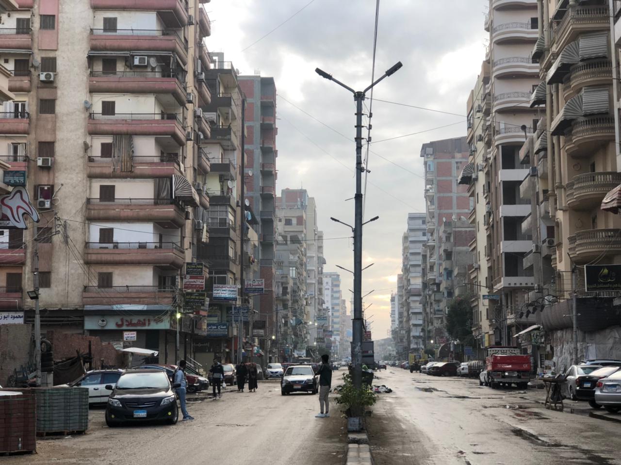 شوارع مدينة المنصورة تشهد سقوط أمطار متوسطة