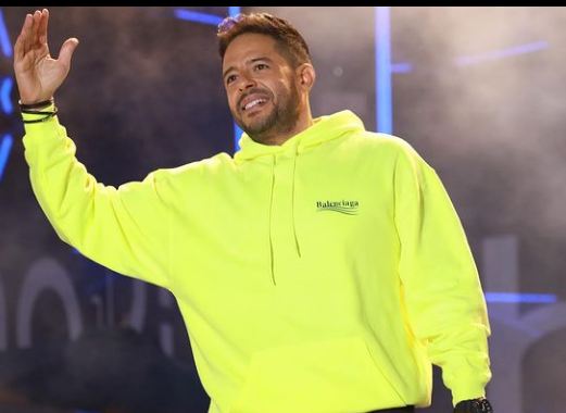 محمد حماقي يحيي جمهوره في الاسماعيلية