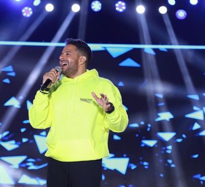 محمد حماقي يغني في الاسماعيلية