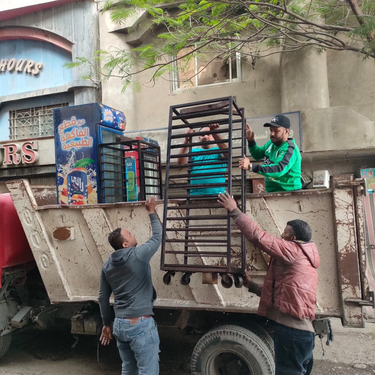 رفع الإشغالات بشوارع شمال الجيزة (2)