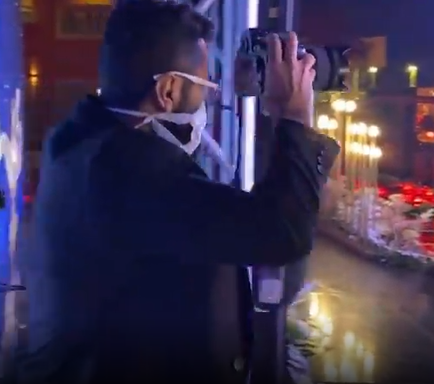 تامر حسني يتخفي في دور مصور صحفي