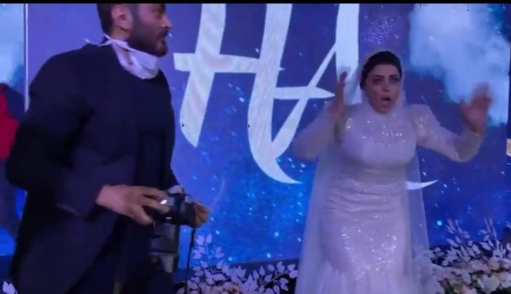 تامر حسني يفاجأ عروس