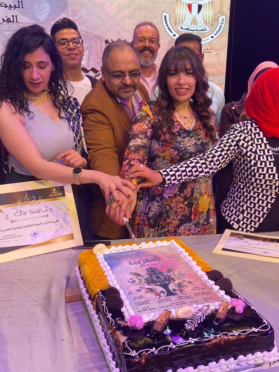 الموسم الثالث من عرض  تغريبه بنت الزناتي  للبيت الفنى للفنون الشعبية بدءً من غد (3)