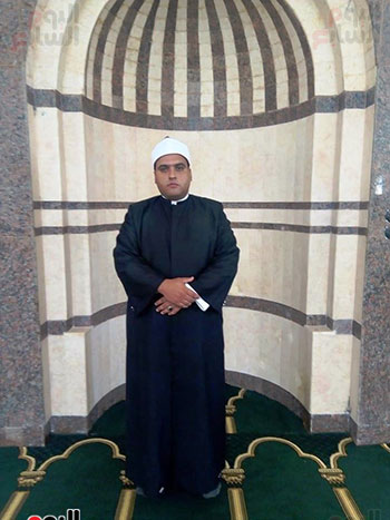 فى-مسجد-الروضة فى-مسجد-الروضة