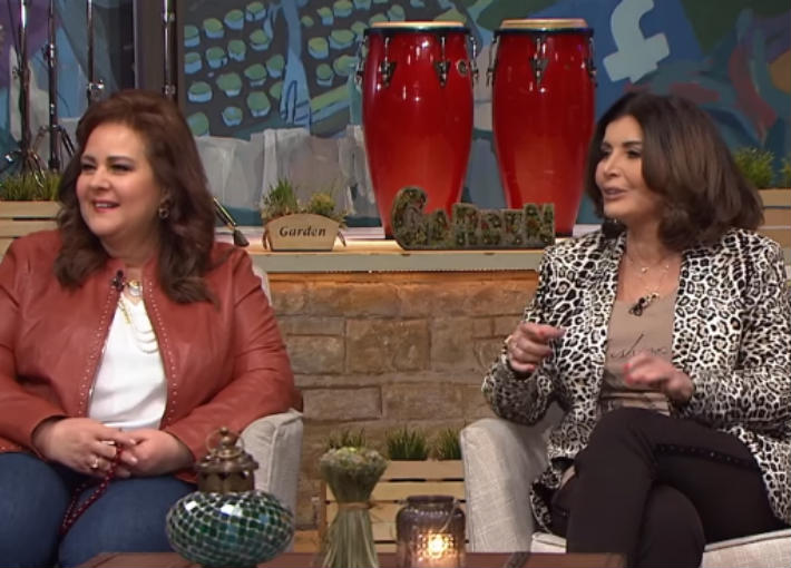 68406-ميرفت-امين-ودلال-عبد-العزيز