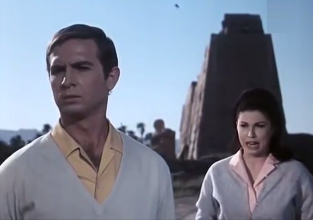 غرام فى الكرنك غرام فى الكرنك