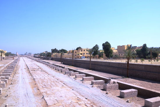 العمل-فى-مشروع-طريق-الكباش العمل-فى-مشروع-طريق-الكباش