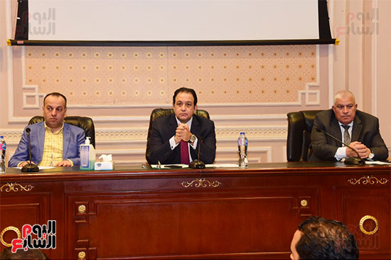 أجتماع لجنة النقل برئاسة النائب علاء عابد رئيس اللجنة (2)