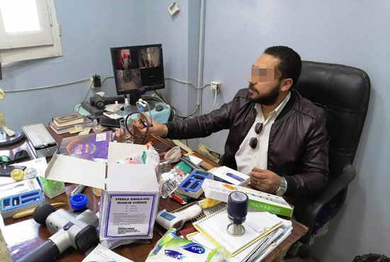 128245-ضبط-خريج--زراعة--يمارس-مهنة-الطب--(1)