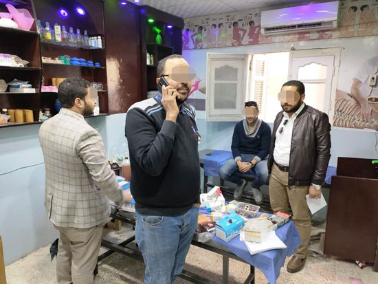 132860-ضبط-خريج--زراعة--يمارس-مهنة-الطب--(3)