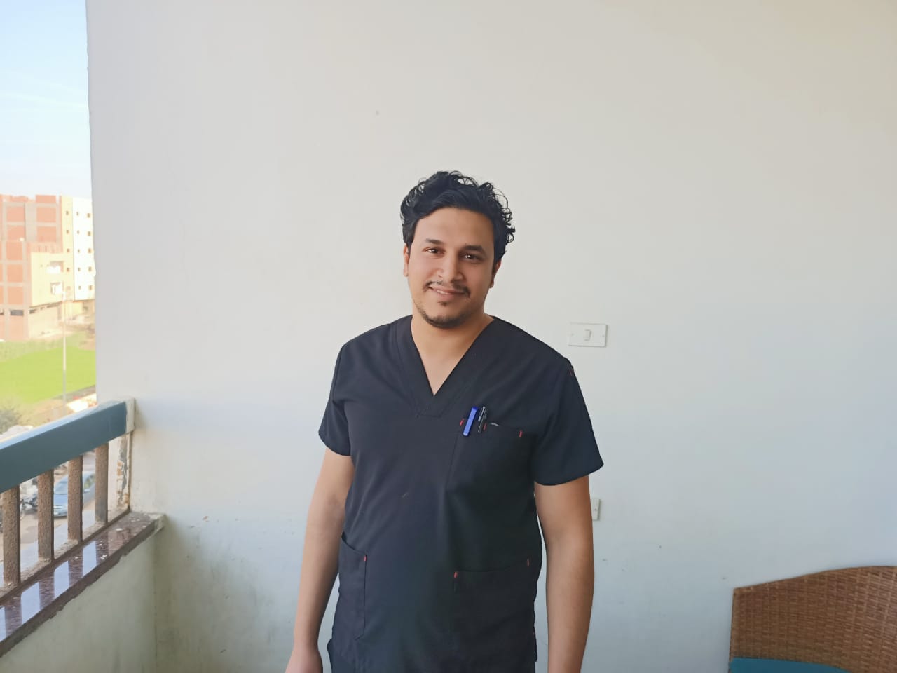 دكتور محمد أبو عيشة  مدرس جراحة التجميل و الحروق
