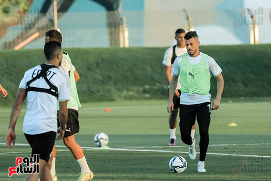 لاعبو المنتخب يتدربون استعدادا للبنان