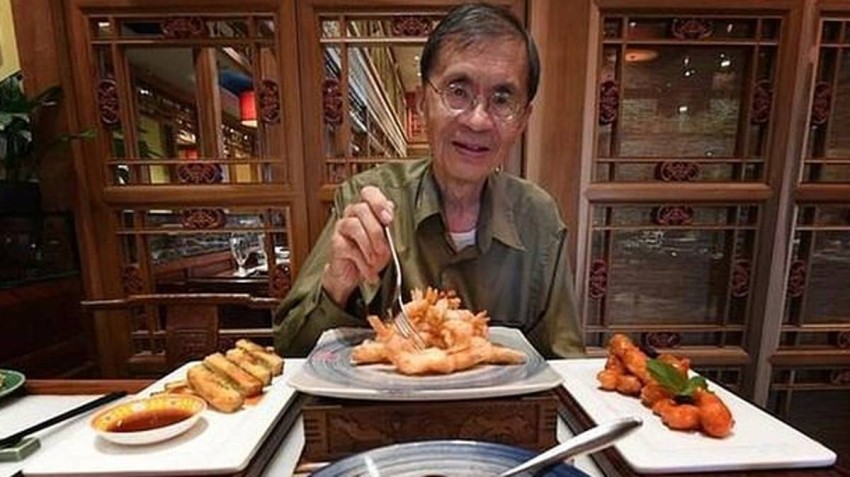 رجل صيني يزور 8000 مطعم