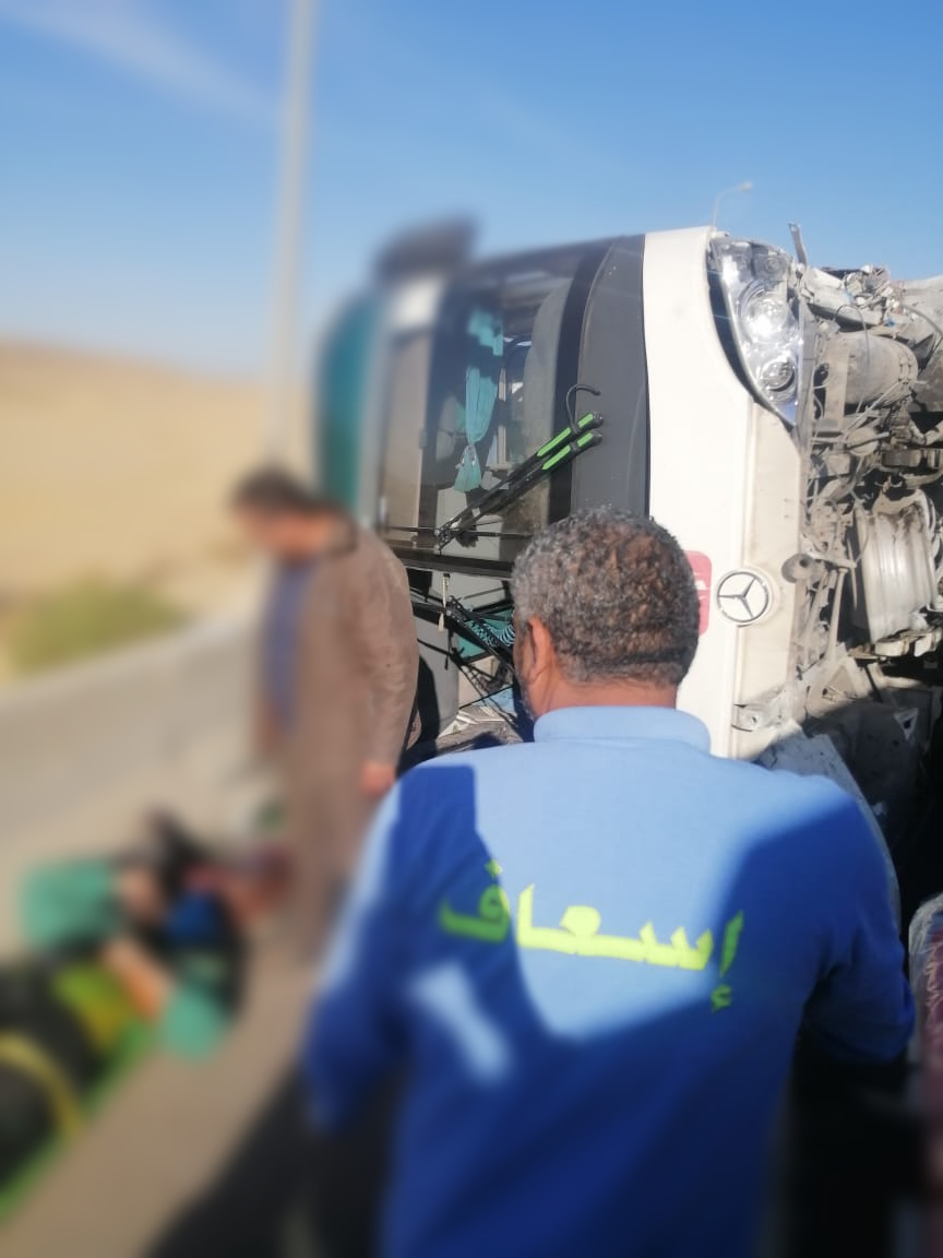حادث انقلاب أتوبيس بالسويس (7)