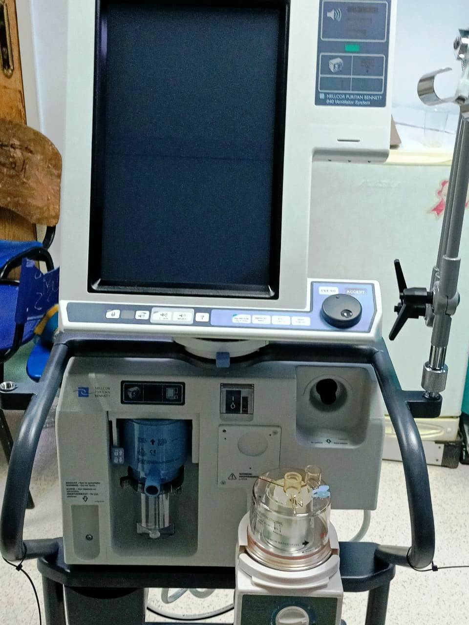 وصول أجهزة طبية جديدة  للمستشفيات بمحافظة سوهاج
