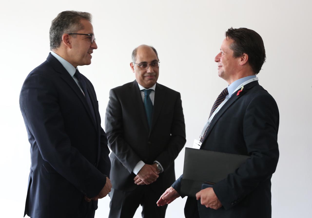 خلال اللقاء