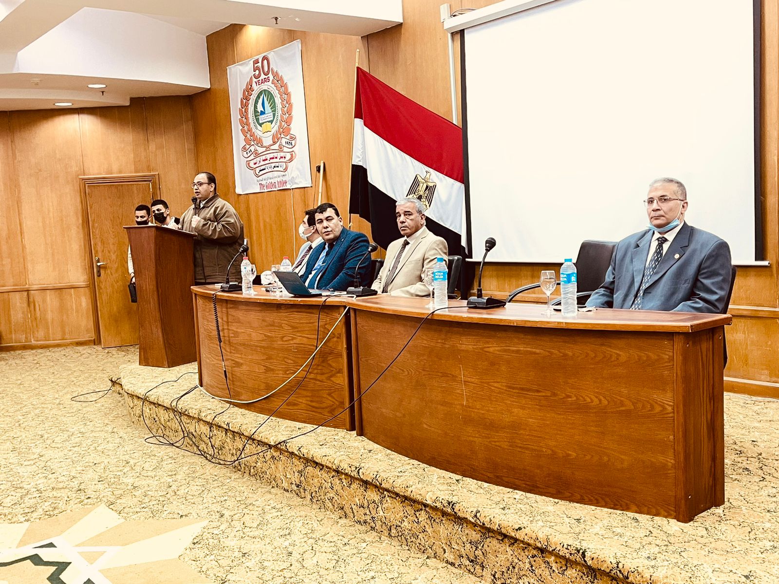 التغيرات المناخية وآثارها على الموارد المائية في ندوة بجامعة كفر الشيخ التغيرات المناخية وآثارها على الموارد المائية في ندوة بجامعة كفر الشيخ