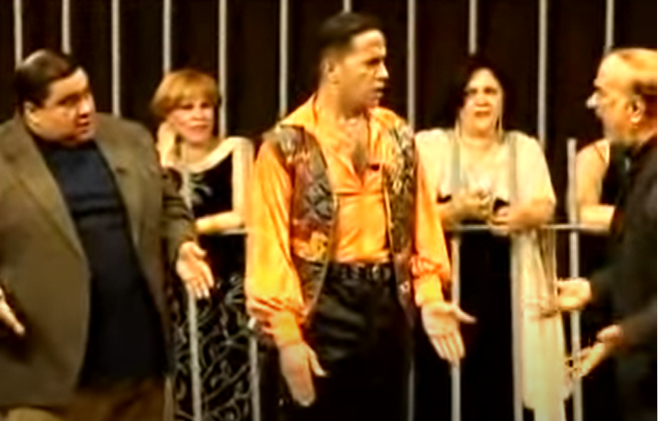 مسرحية لما بابا ينام