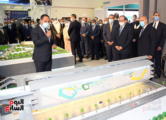 الرئيس السيسي يفتتح اليوم معرض ومؤتمر النقل الذكى (6)