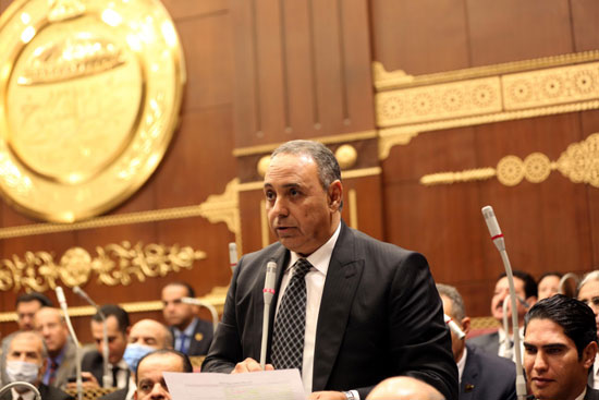 النائب تيسير مطر رئيس حزب إرادة جيل وكيل لجنة الصناعة بمجلس الشيوخ (2)