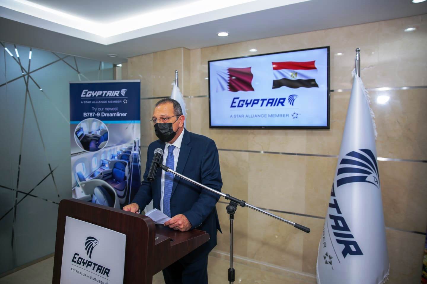 افتتاح مكتب مصر للطيران الجديد بالعاصمة القطرية الدوحة (1)