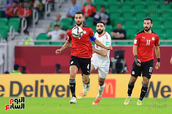 جانب من مباراة مصر ولبنان فى كأس العرب