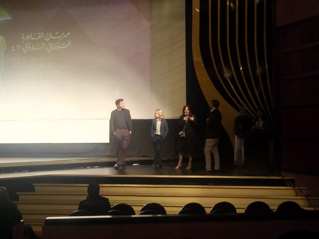 صمويل ثيس مخرج فيلم  رقيق فرنسا تضع قيود فى تعامل المدرسين مع الطلبة (1)