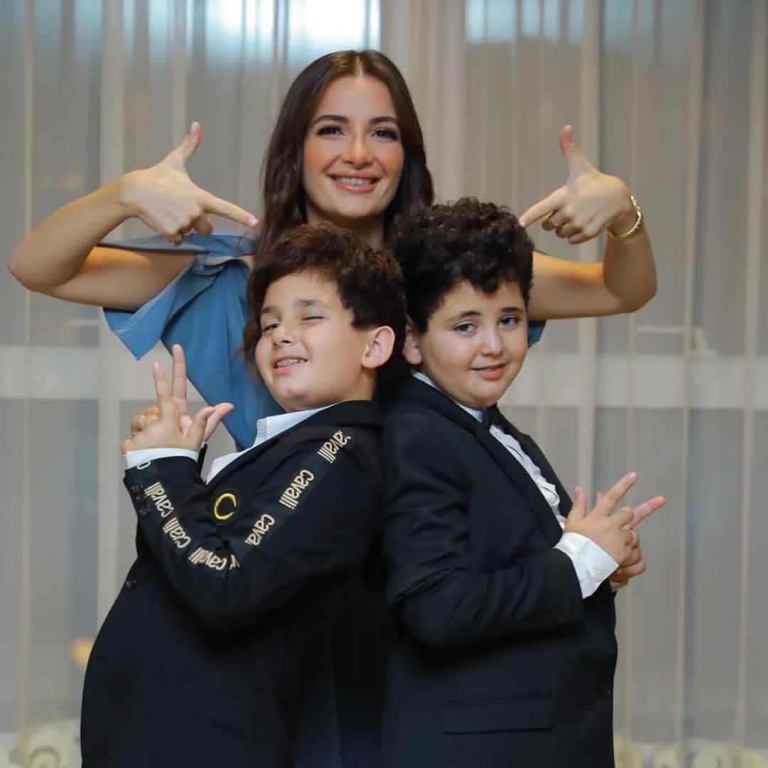 شام واخواتها (1)