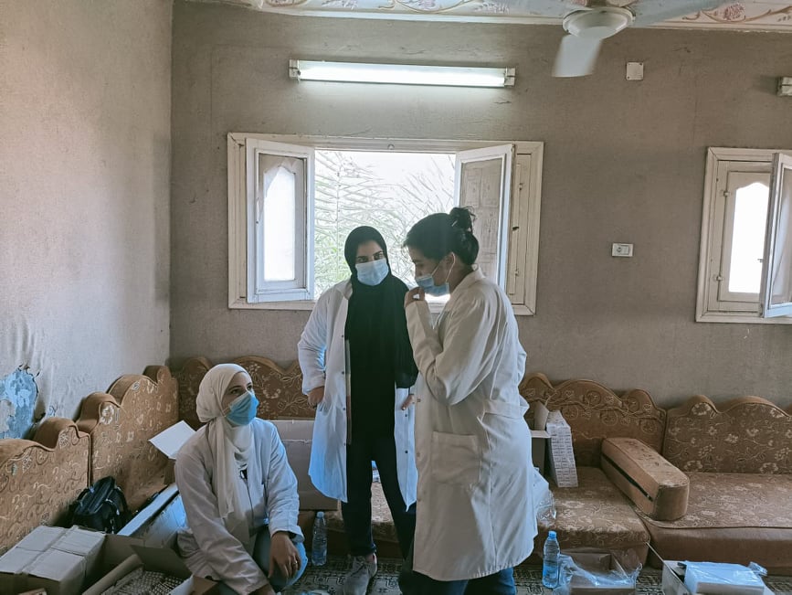 قوافل طبية للقبائل البدوية بالإسماعيلية (9)