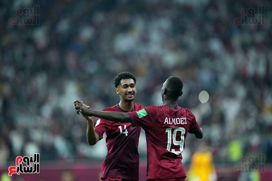 قطر والإمارات فى كأس العرب (3)