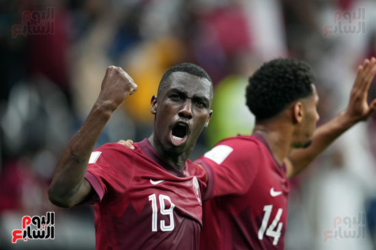 قطر والإمارات فى كأس العرب (47)
