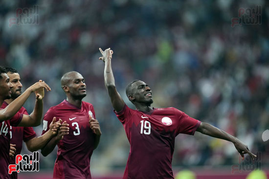 قطر والإمارات فى كأس العرب (5)
