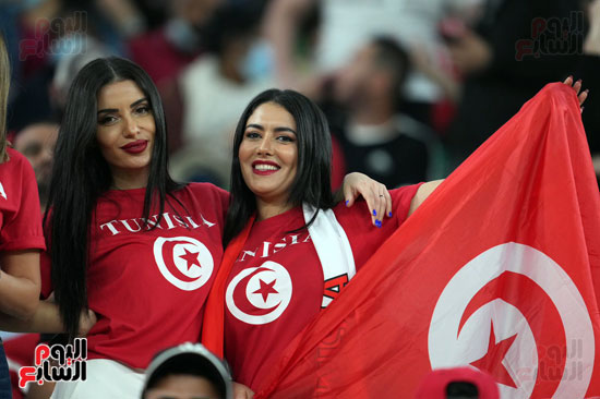 مشجعات تونس فى المدرجات