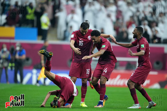 قطر والإمارات فى كأس العرب (34)