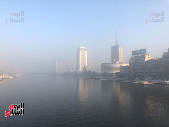 شبورة مائية تغطى صباح القاهرة وتحجب الرؤية  (9)