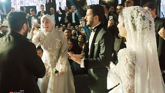 105119-تامر-حسنى-فى-حفل-ابن-شقيق-حميد-الشاعري--(1)